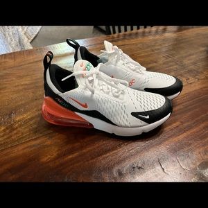 Nike Air Max 270